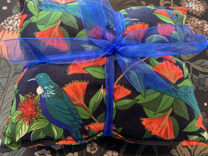 Wheat Bag - 3 Pocket - Tui - Navy (NZ Native) Carousel 1