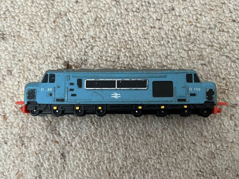 Thomas the Train Die cast ERLT - (DIESEL) D199 Carousel 2