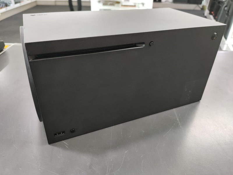 Microsoft Series X - 1TB - Boxed - A13102492-1 Carousel 2
