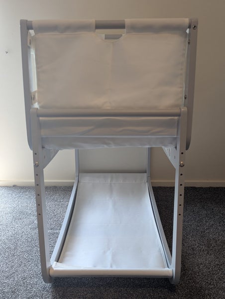SnuzPod 4 Bassinet – As New + Accessories Included62863215958403114