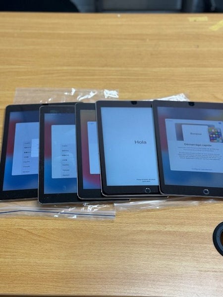 10 PCS LOT IPad Air 2 WiFi 9.7" Retina display 64GB A Grade +Afterpay !! Carousel 1