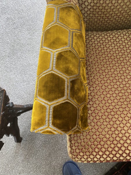 Antique chair - restored structure - beautiful French fabric!62854316746498113