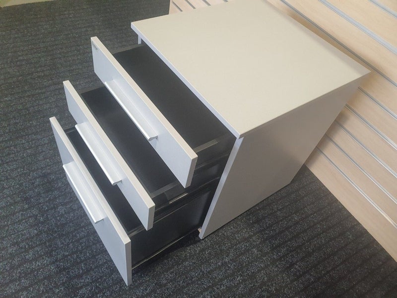 Frontstage Office mobile drawer Carousel 3
