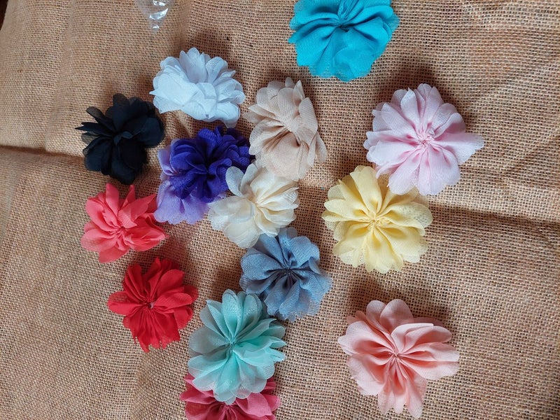 Bulk fabric flowers Carousel 1