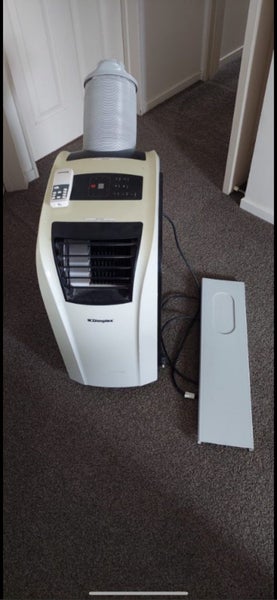 Dimplex Portable Air Conditioner Carousel 1