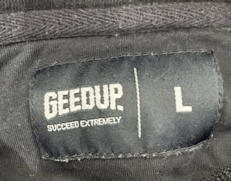 Geedup hoodie Carousel 4