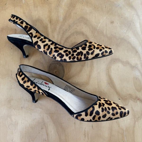 Luichiny “Harry” Leopard print Kitten Heel Size 38 Carousel 2