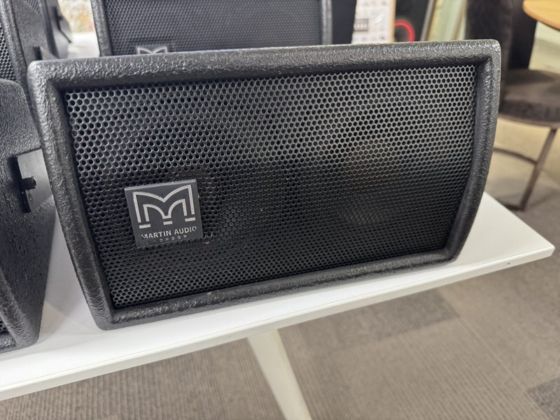 Martin Audio WT15 Speaker / Black Carousel 1