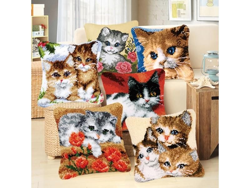 DIY Embroidery Pillow Coarse Wool Hand Knitted Cross Stitch Latch Hook Kit Carousel 2