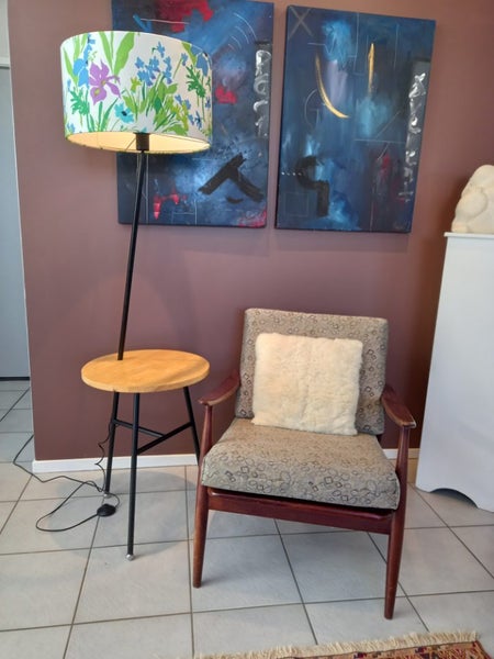 Floor lamp/small table Carousel 3
