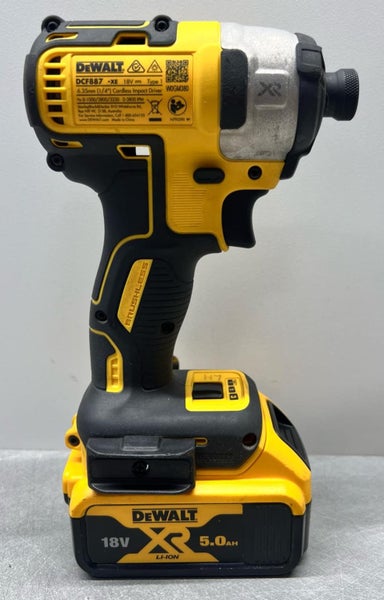 DeWalt 18V XR 3-Speed Impact Driver DCF887-XE Carousel 2