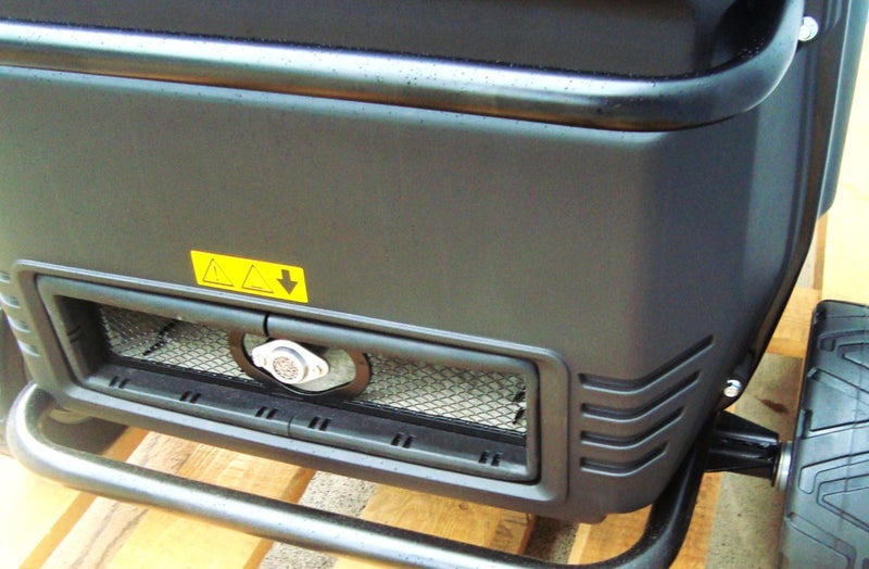 BE Model G7500i-LE Commercial Inverter Generator HUSH SERIES Carousel 9