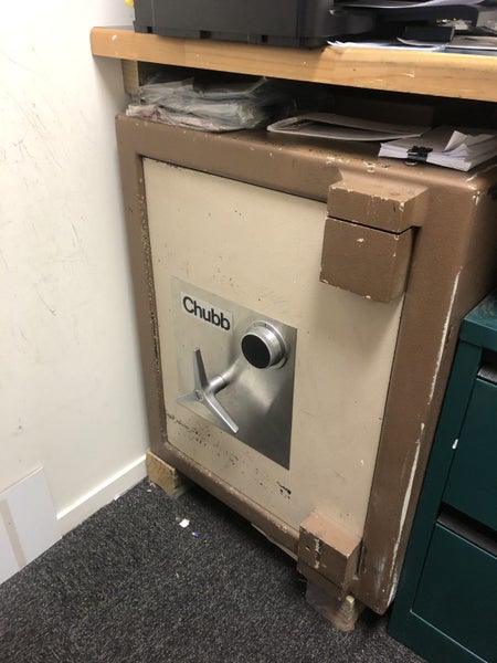 Chubb Safe Carousel 1
