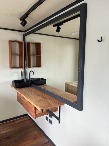Cabin/ air bnb/ barber shop/ retail shop Carousel 2