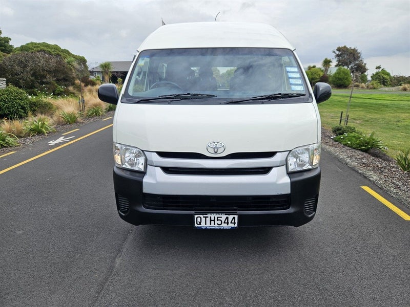 2016 Toyota Hiace 12 Seat 3.0TD Minibus ZX62863247892610111
