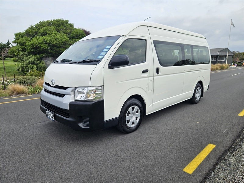 2016 Toyota Hiace 12 Seat 3.0TD Minibus ZX62863247892610112