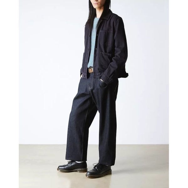 Dr Martens - 3989 Brogue Shoes Yellow Stitching Black Leather Wingtip Carousel 2