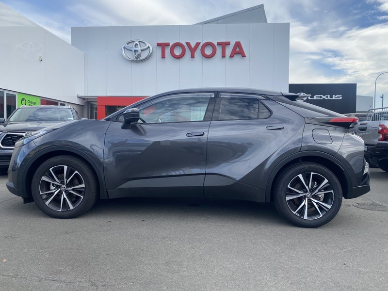 2024 Toyota C-HR GXL Hybrid62863247897985113