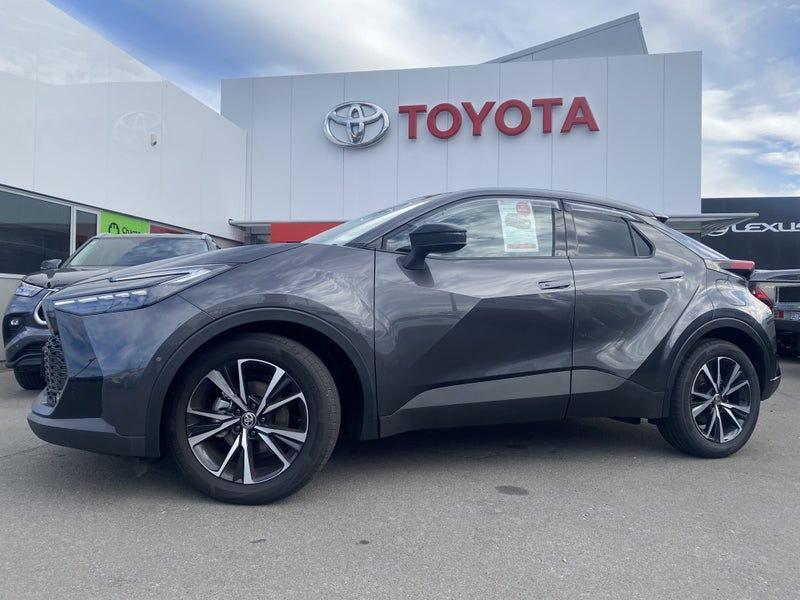 2024 Toyota C-HR GXL Hybrid62863247897985114
