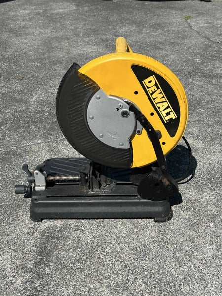 DeWalt Chop Saw Multi-Cutter Carousel 1