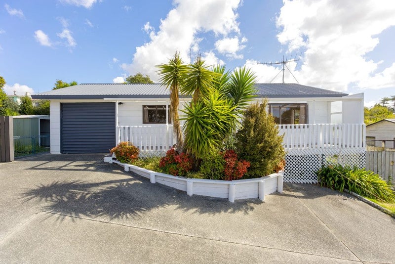 Image 1 of 21