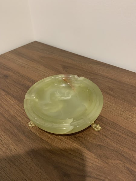 Onyx ashtray Carousel 2