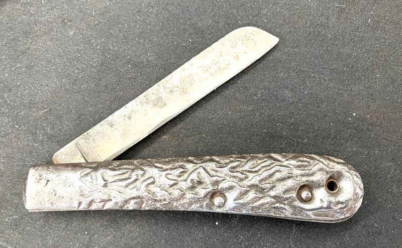 Early Pocket Knife by BEST No 1 manufacturers. Carousel 2
