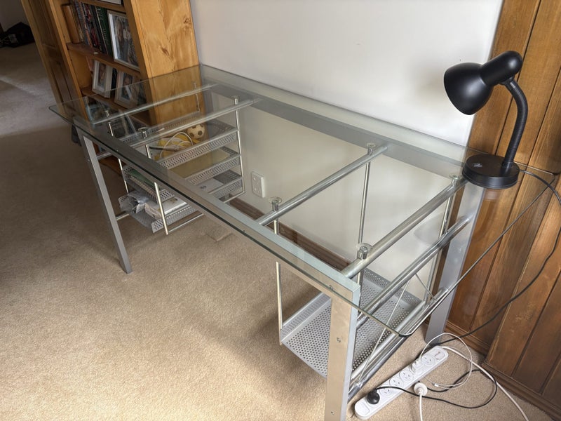 Office Desk glass top Carousel 1