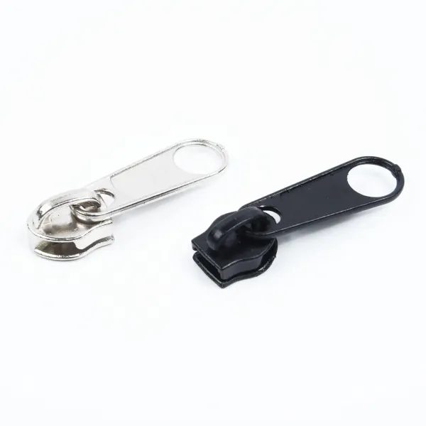 Zips Zipper Carousel 2