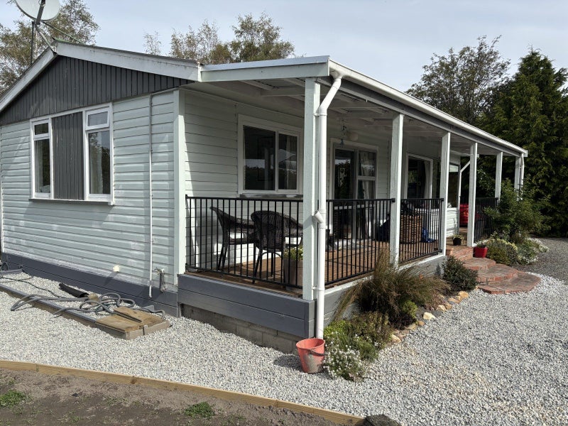 Image 2 of 9