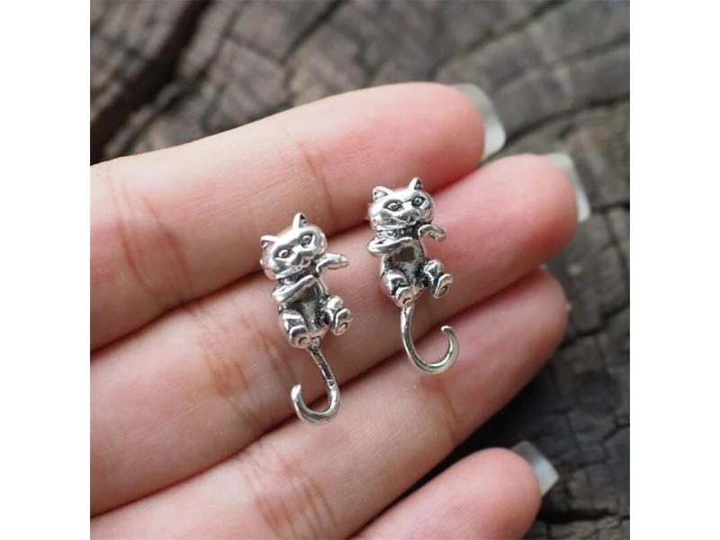 Cute Frog Earrings For Women Girls Piercing Female Gothic Jewelry Carousel 1