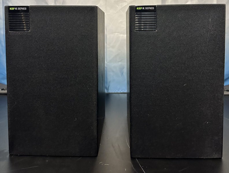 Kef K series K120 bookshelf speakers Carousel 2