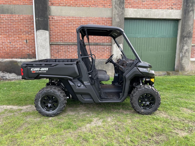 2025 Can-Am Defender HD9 XU62864756053250112