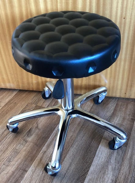Height Adjustable Tattoo Stool with wheels Carousel 1