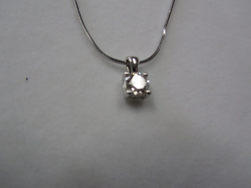 White Gold and Diamond Necklace Carousel 2