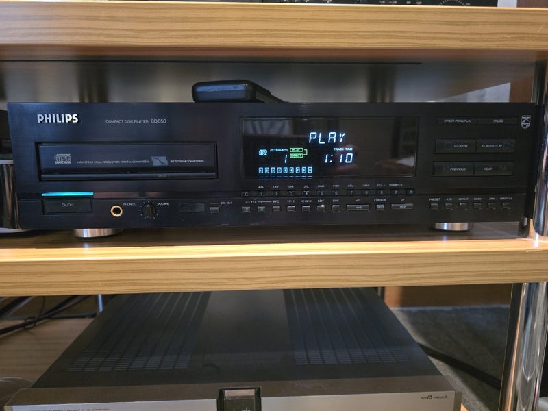 Philips CD850 CD player (Free Shipping) Carousel 1