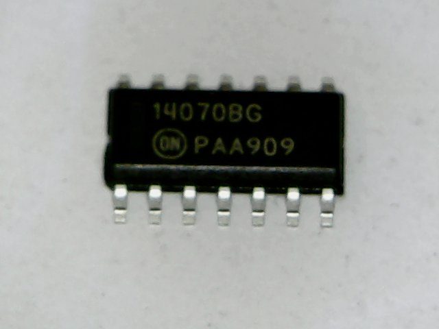 MC14070B QUAD Exclusive OR gate Carousel 1