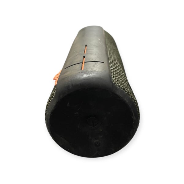 *faulty ue boom speaker* Carousel 3