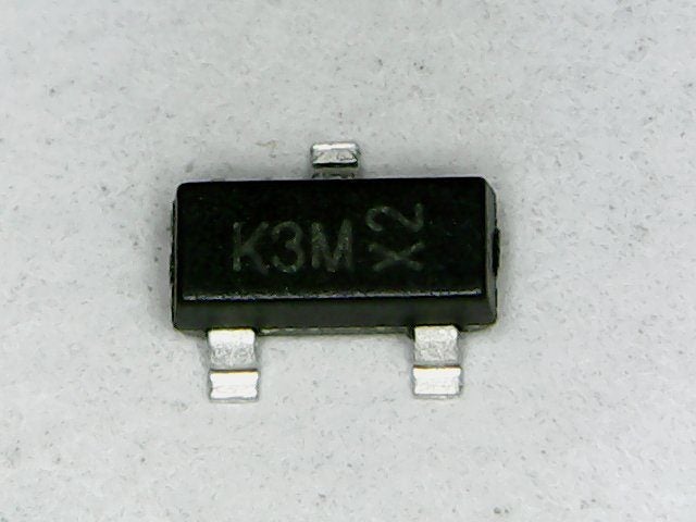 MMBTA42 NPN SMALL SIGNAL SURFACE MOUNT TRANSISTOR Carousel 1