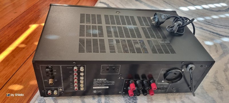 Yamaha RX-397 Natural Sound Receiver Amplifier Carousel 2