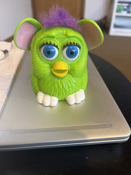 McDonald’s Vintage 1998 Furby Carousel 1