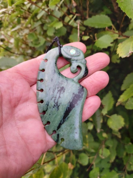 Pounamu Manaia Carousel 1
