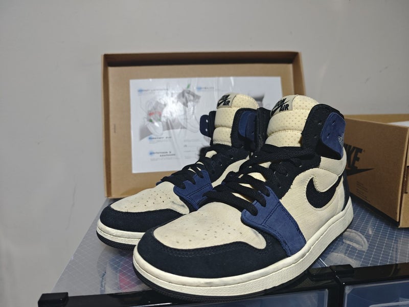 Nike Air Jordan 1 Zoom CMFT 2 – Mens Size US 8.5/Womens US 10 Carousel 1