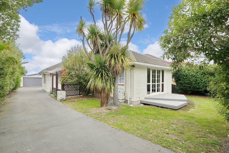 Image 1 of 20