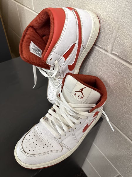 FJ3458-160 Nike Air Jordan 1 Mid SE Dune Red (7Y) $1 RES Carousel 1