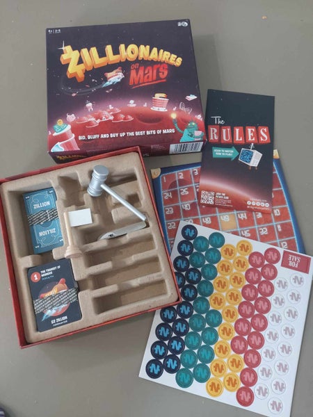 Zillionaires on Mars Family Party Game Board Game Carousel 2