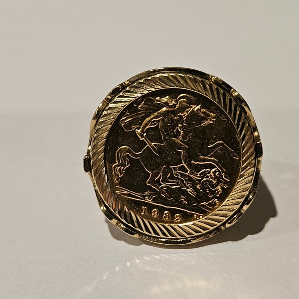Half Sovereign ring.62865828154243118