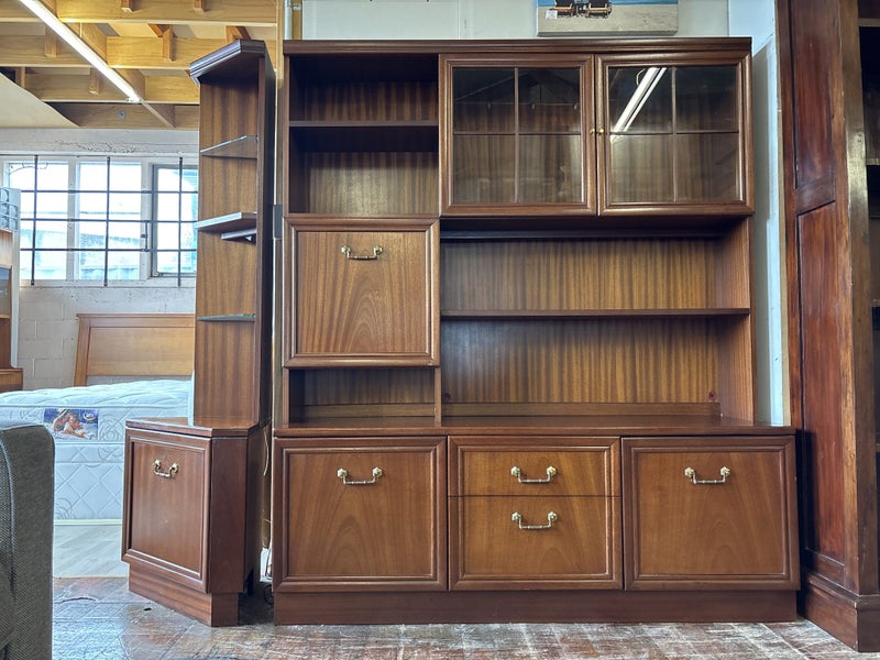 G Plan Mahogany Wall Unit/Display Cabinet Carousel 1