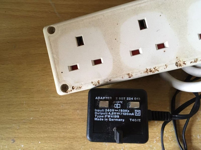 UK Powerboard with 4 UK plug sockets with a NZ Plug + Bosch Drill Adapter Carousel 3