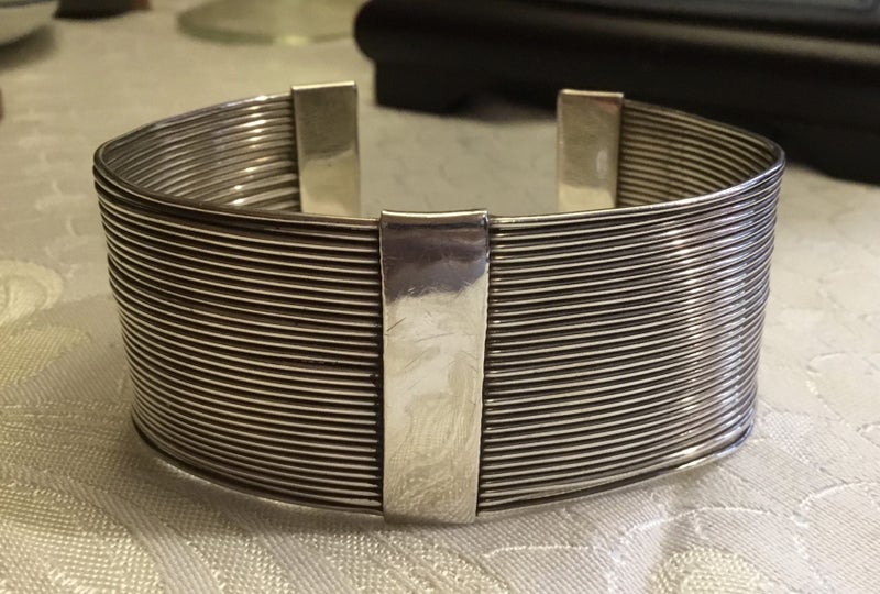 Sterling Silver VINTAGE Cuff Bracelet (52.7 Grams) Carousel 2